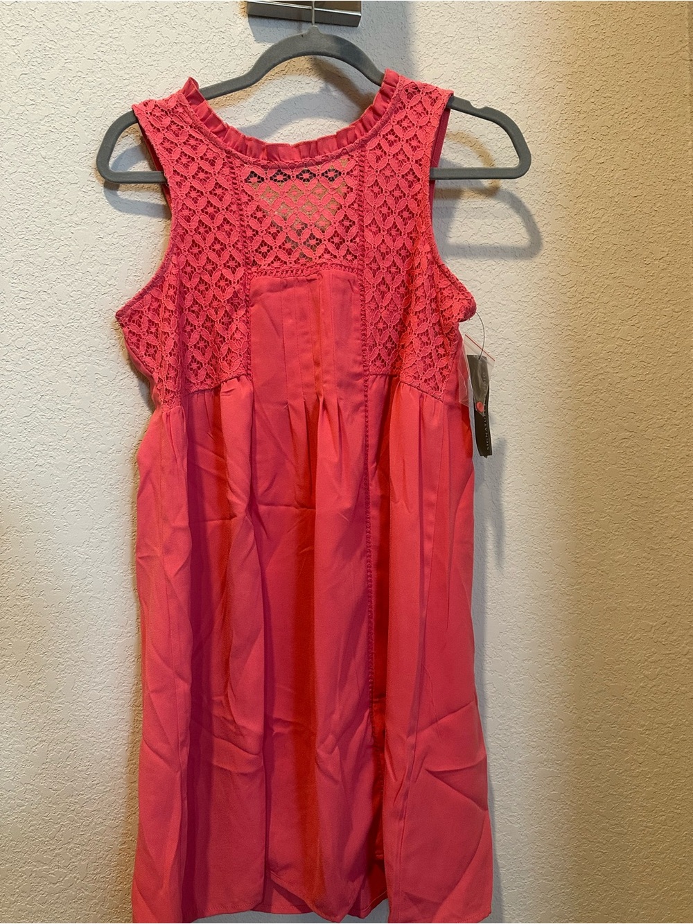 Ladies NWT Crochet Yoke Sleeveless Dress - Pink